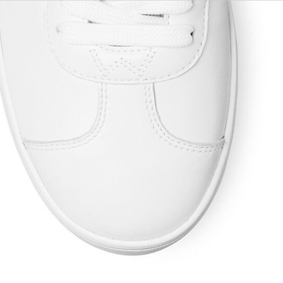 Stuart Weitzman Daryl Pro Low-Top Sneakers - Picture 6 of 17